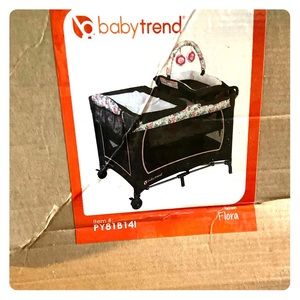 Baby Trend Lil Snooze Deluxe Nursery Playard